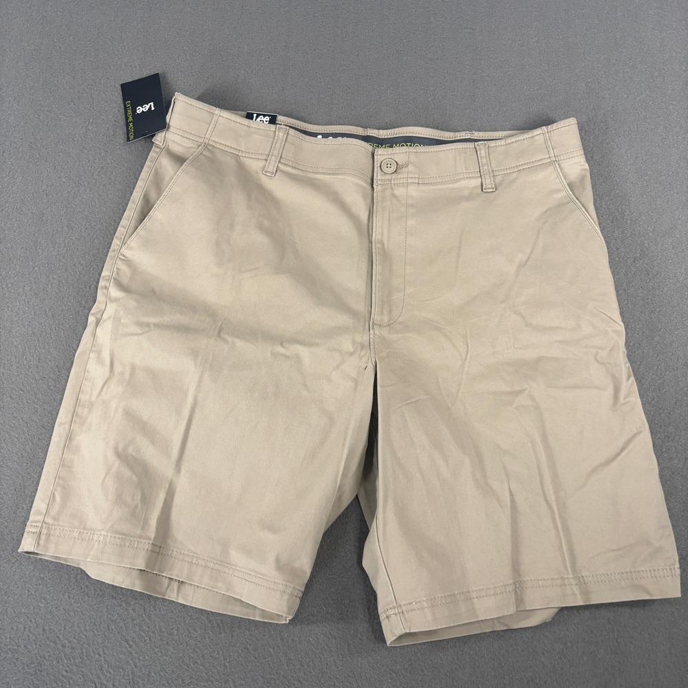 Lee Extreme Motion Shorts Mens Size 40 Khaki Casual 112375083